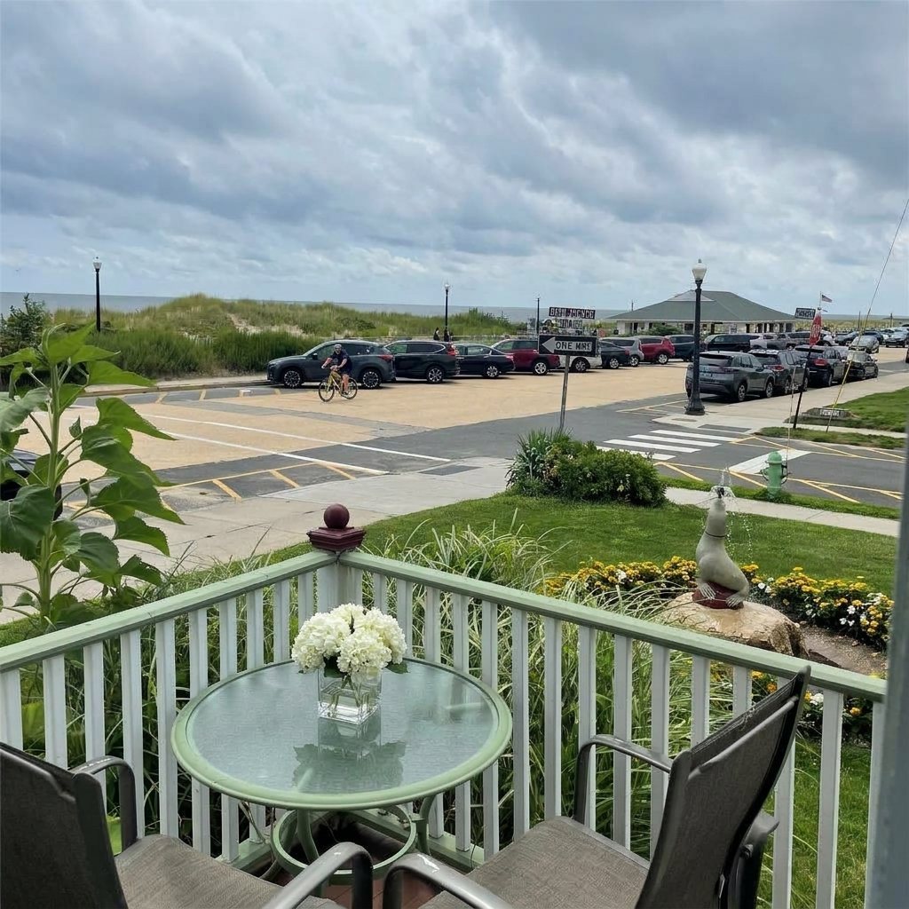 Ocean-view terrace at the Laingdon Hotel for an intimate wedding reception